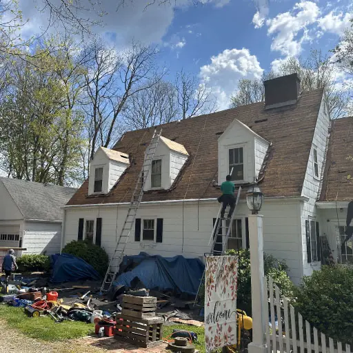 Drakes Roofing in Parkersburg, WV.